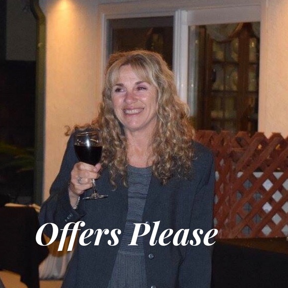 Meet your Posher, Victoria - Picture 5 of 5